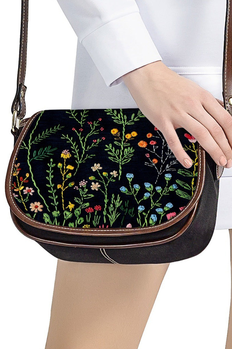 Retro Style Embroidered Leather Crossbody Bag
