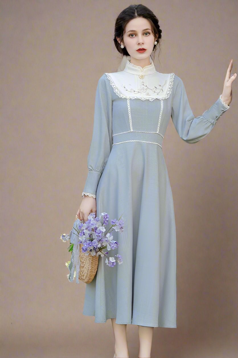 Vintage Style Blue Embroidered Dress