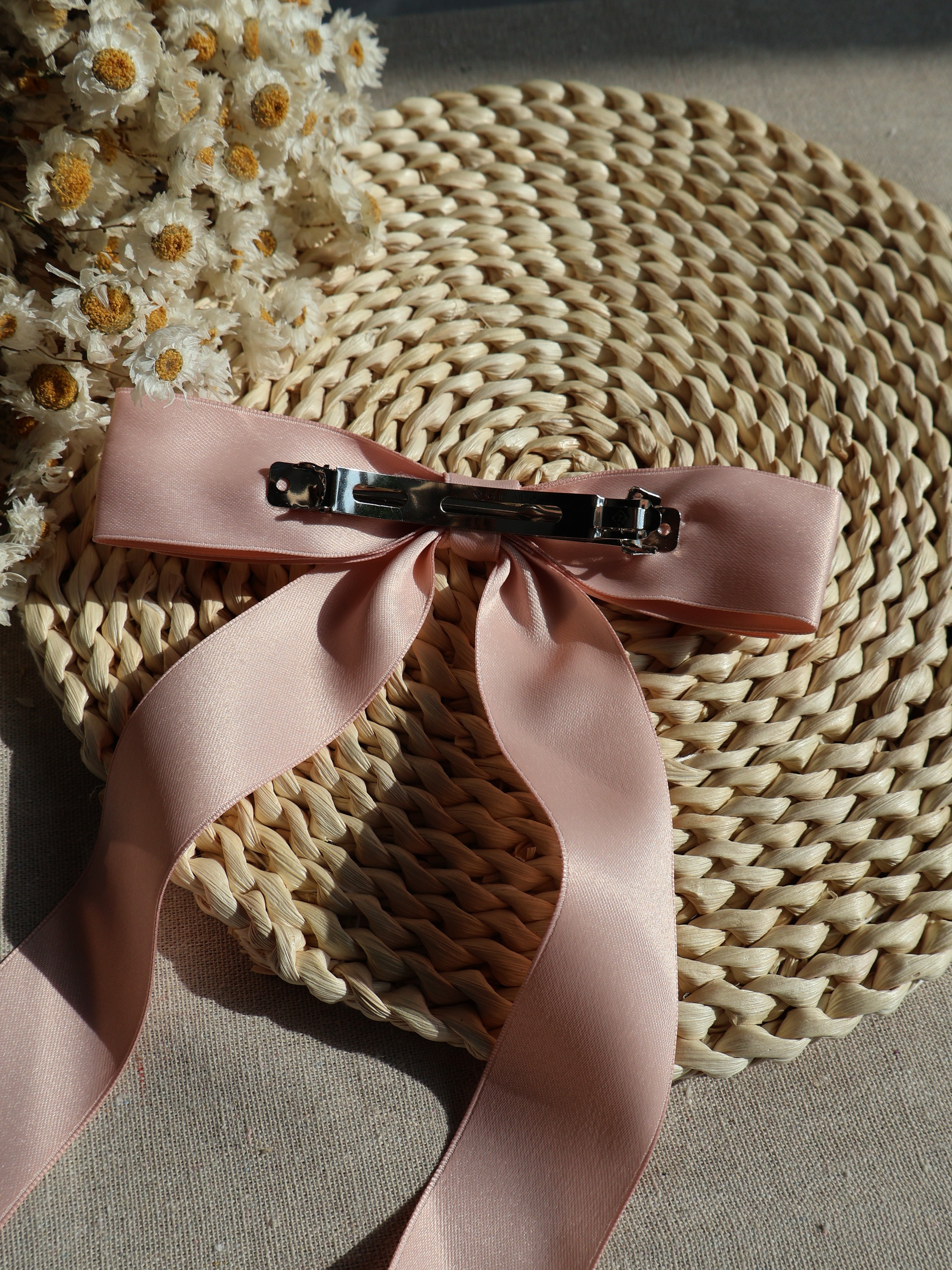 girls pink hair clips 