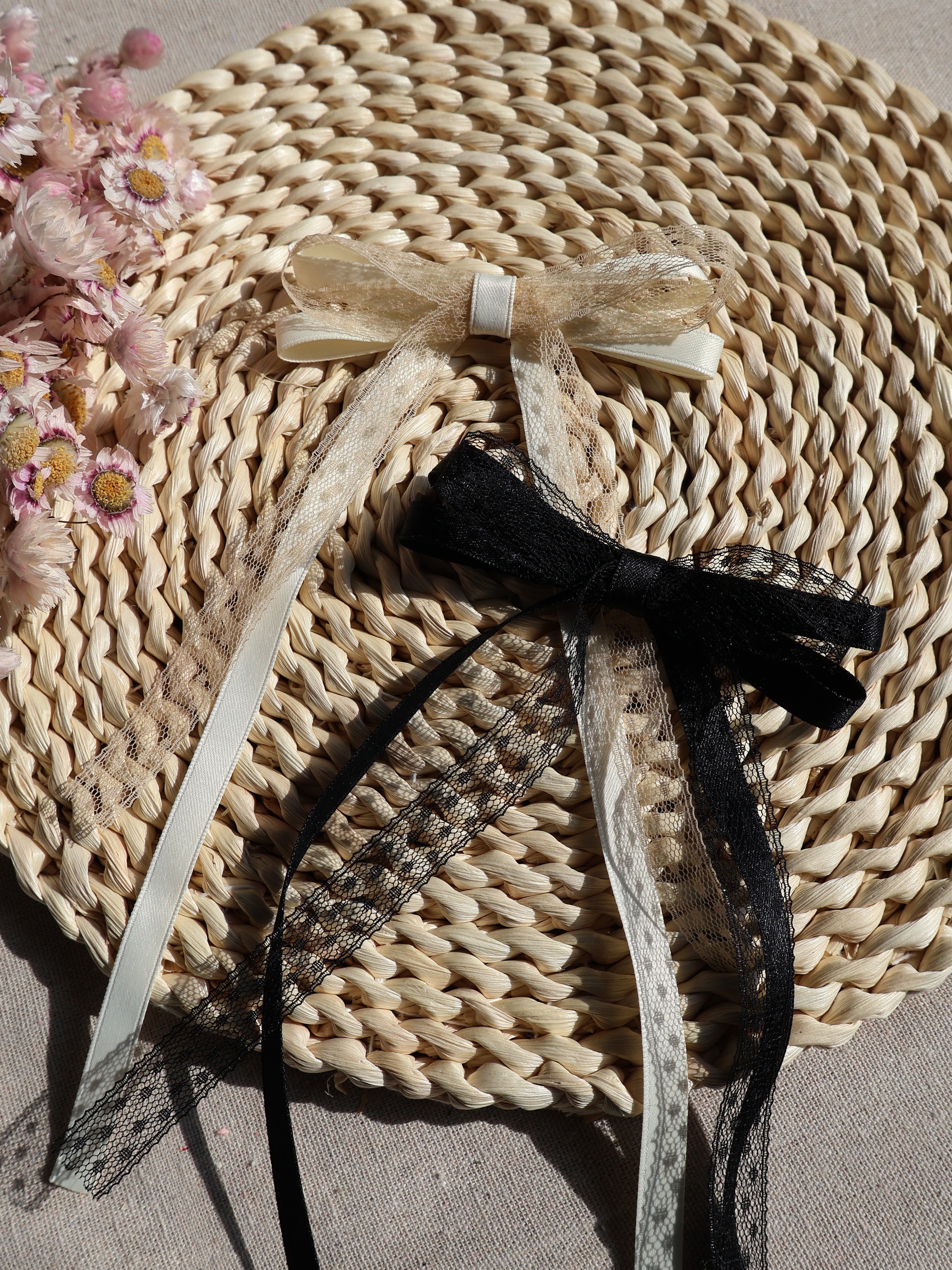 small black_hair_clips