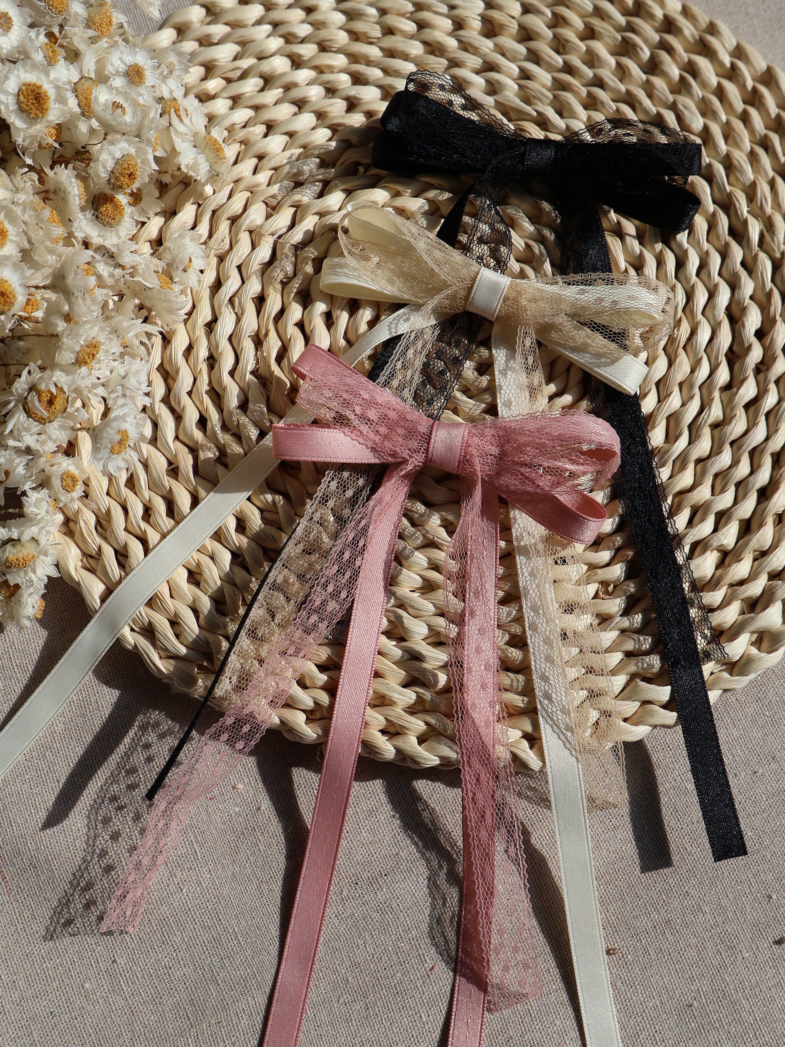 small hair clips pink