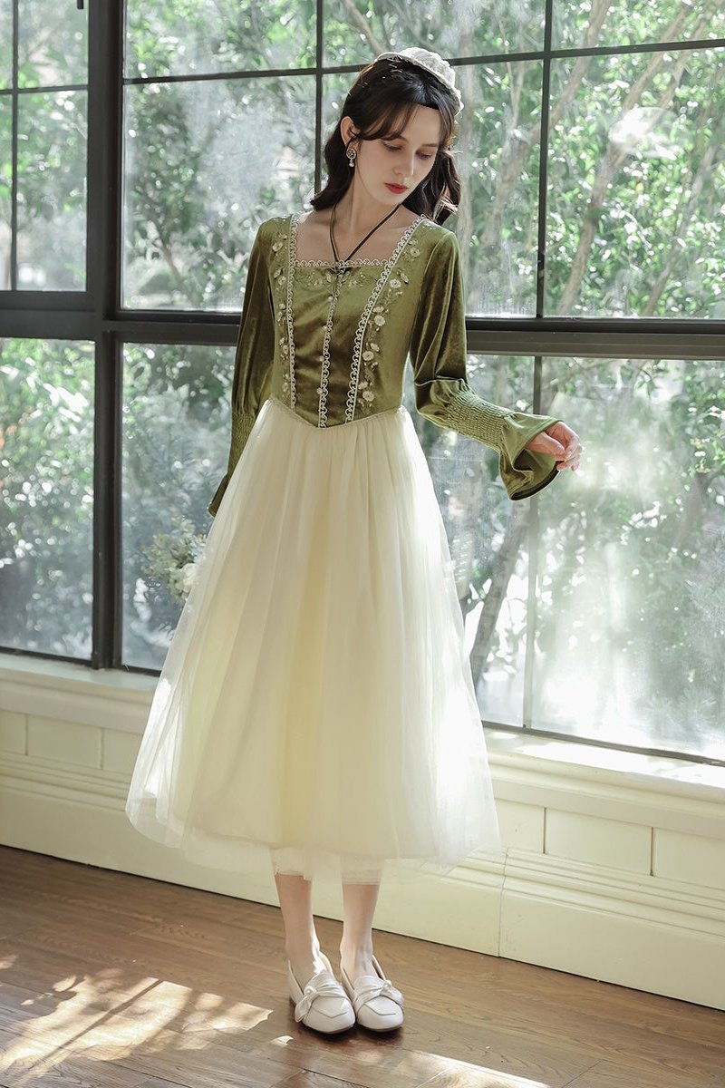 Vintage Embroidered Velvet Mesh Patchwork Dress